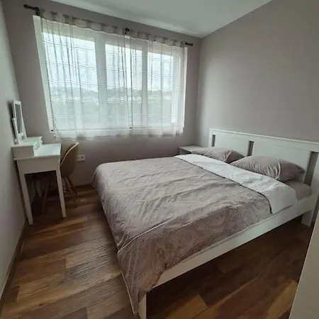 у дома Apartment